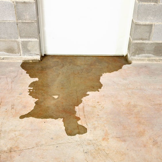 backflow under door